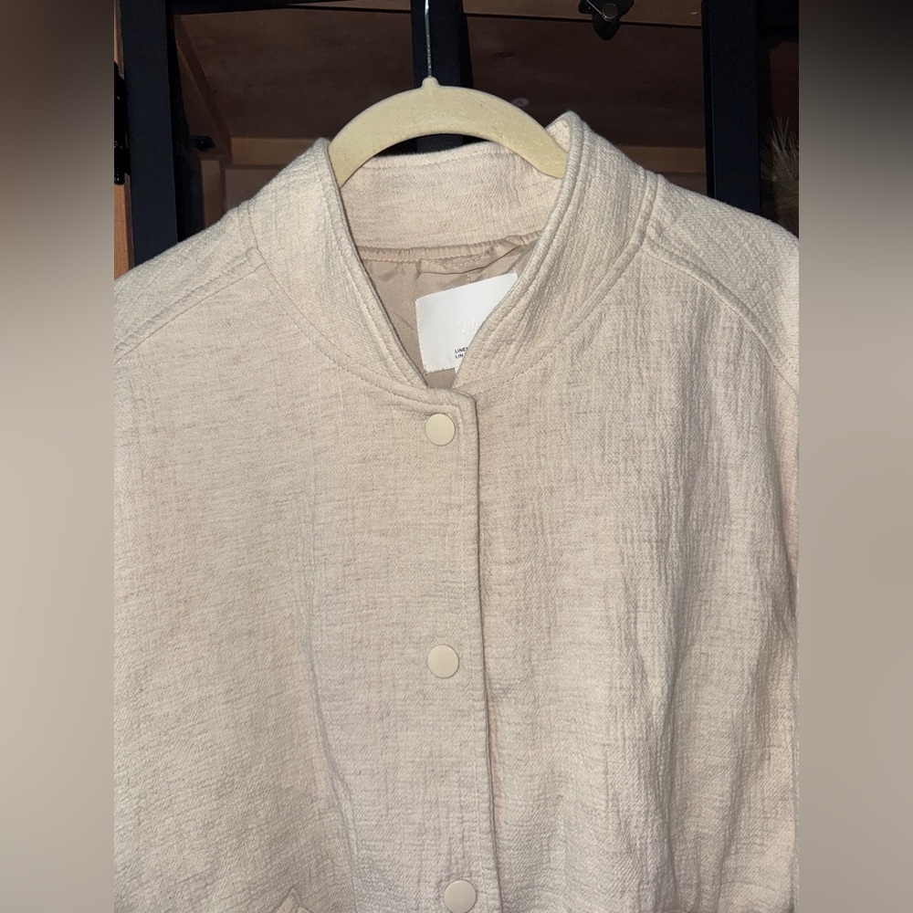H&M Crepe Linen Bomber Jacket Cotton Beige Cropped Coat Ecru Textured snap - Picture 8 of 12